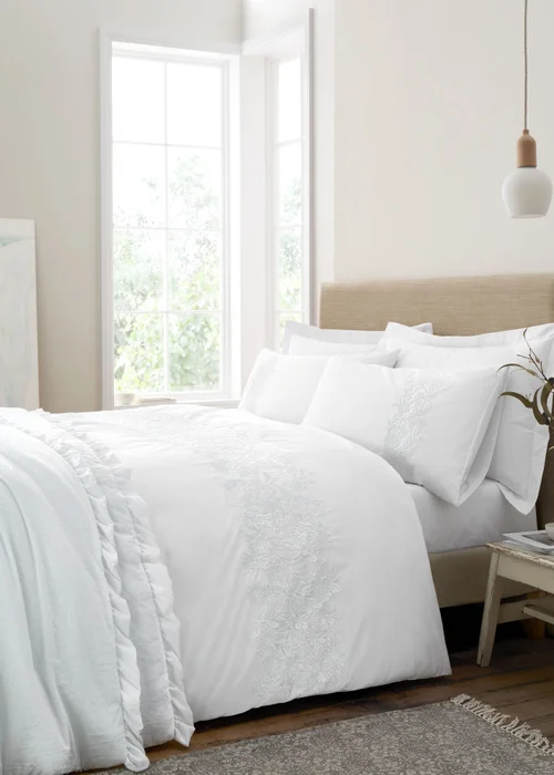 Bianca Fine Linens Embroidery Floral Cotton Duvet Cover Set White - Single Image 1
