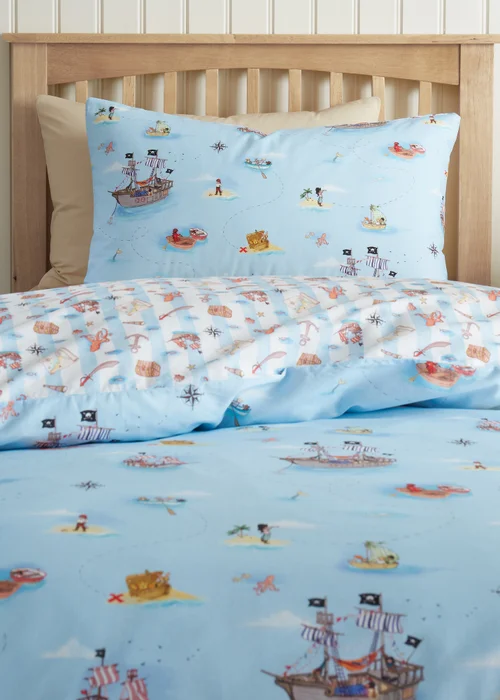 Belle & Boo Pirates Reversible Cotton Duvet Cover Set Blue - Junior Image 3