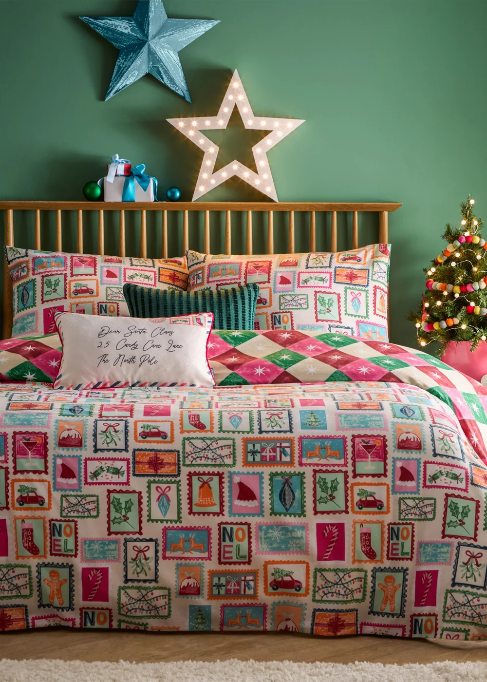 Furn Dear Santa Printed Multicolour Duvet Set - Single Image 1