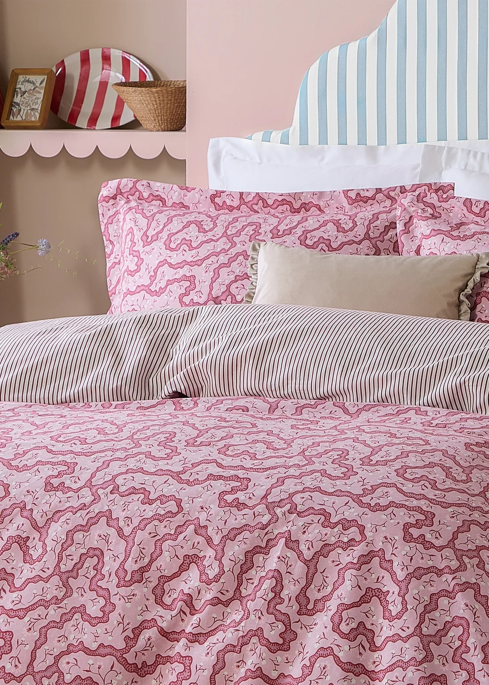 Wylder Brianna Floral 100% Cotton Cherry Duvet Set - Single Image 3