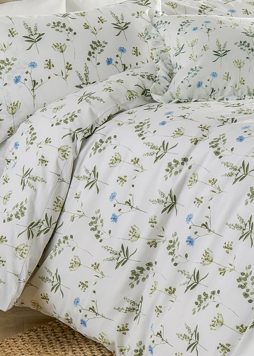 Wylder Nature Meadow 100% Cotton Floral White Duvet Set - King Image 3