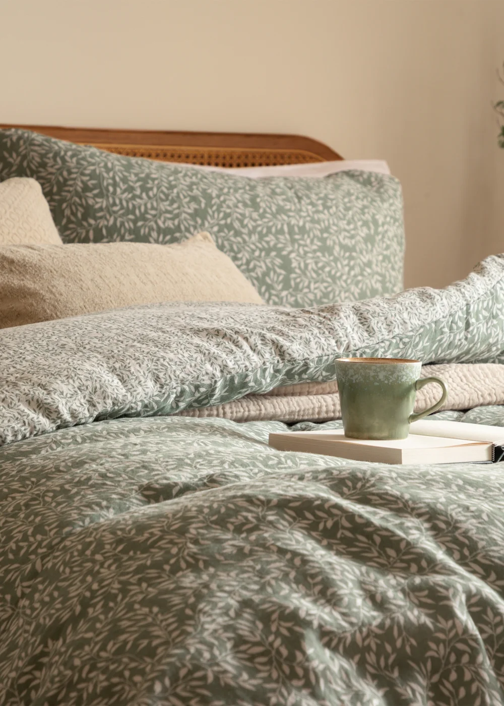 Yard Perrie Leaf Muslin 100% Cotton Forest Green Duvet Set - Single Image 3