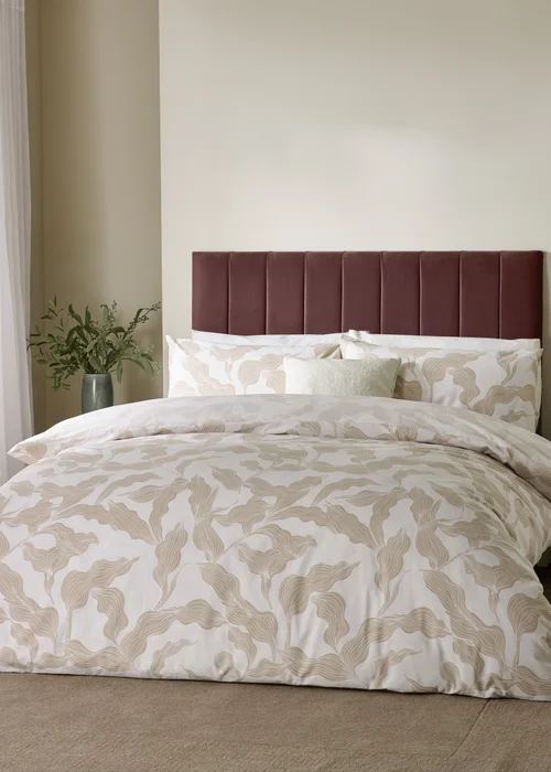 Hoem Lauro Printed Reversible Stone Duvet Set - Single Image 1