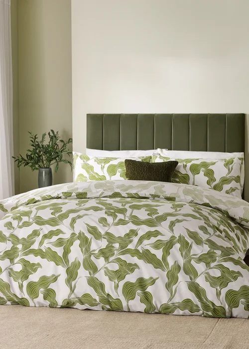Hoem Lauro Printed Reversible Olive Duvet Set - Single Image 1