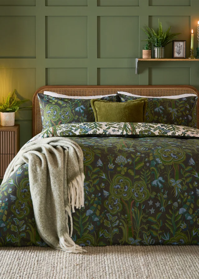 Furn Garden of Wonder Reversible Evergreen Duvet Set