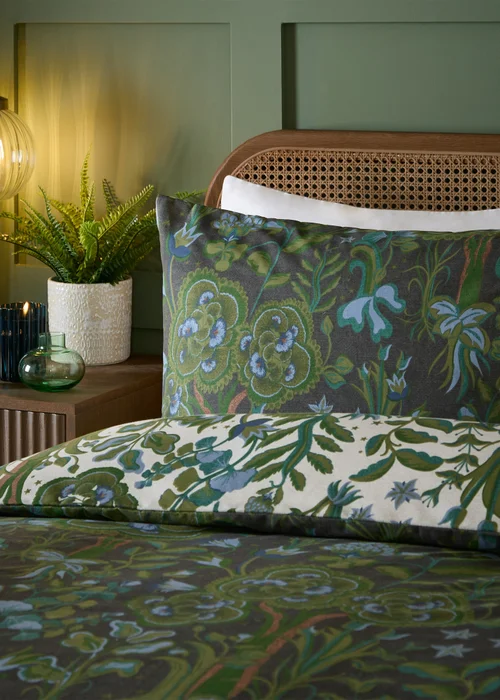 Furn Garden of Wonder Reversible Evergreen Duvet Set - Single Image 3