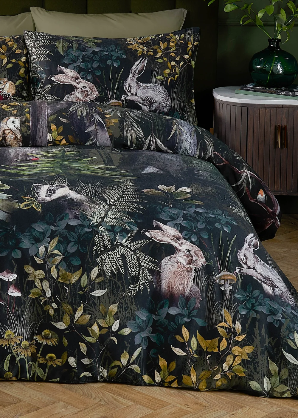 Paoletti Sherwood Forest 100% Cotton Printed Forest Green Duvet Set - Single Image 3