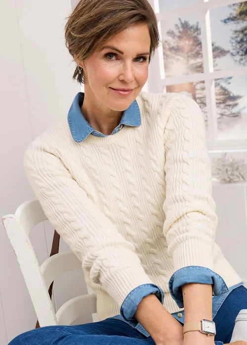 Cotton Traders Cream Cutest Cable Jumper - Size 8 Image 4