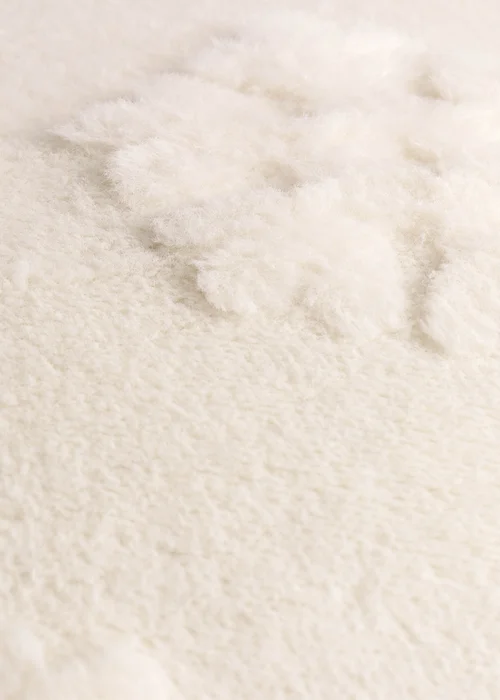 Furn Snowflakes Faux Fur Snow White Throw - 200cm Image 4
