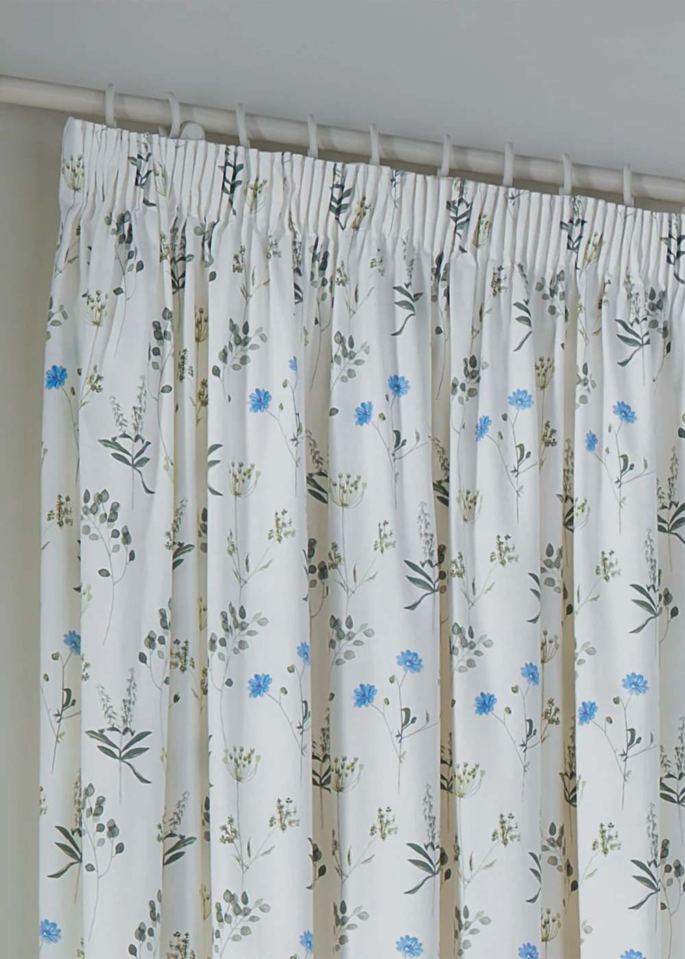 Wylder Nature Meadow 100% Cotton Lined White Pencil Pleat Curtain Pair - 66W X 54D (168x137cm) Image 3
