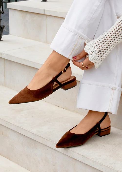 Linzi Clasica Brown Velvet Pointed Toe Ballet Flat - Size 7 Image 1