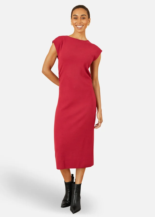 Yumi Knitted Ruched Midi Dress In Burgundy