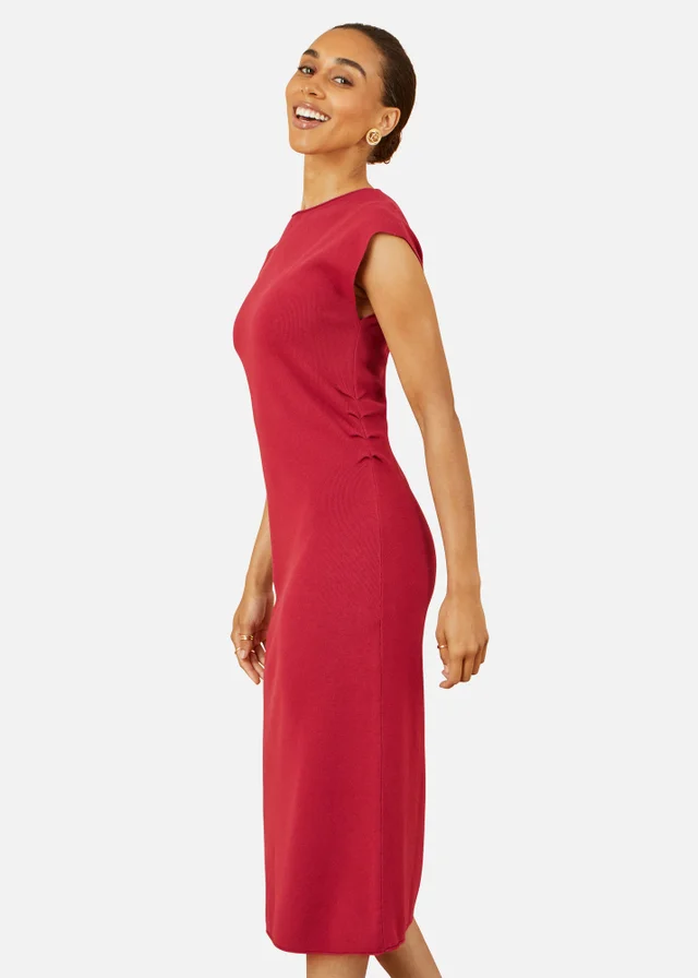Yumi Knitted Ruched Midi Dress In Burgundy