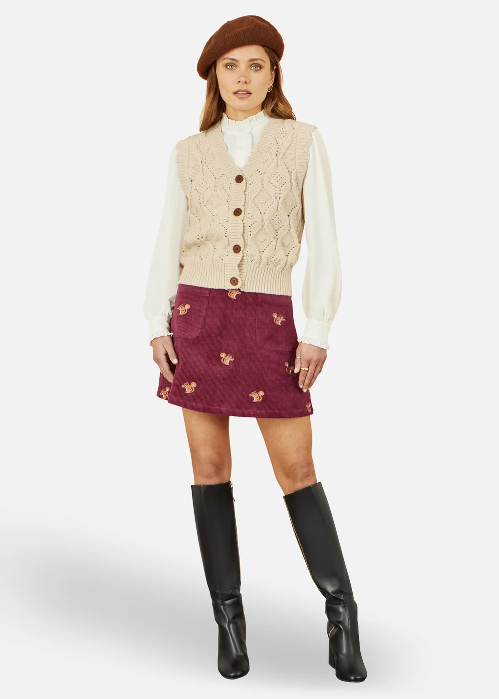 Yumi Burgundy Corduroy Embroidered Squirrel Mini Skirt - Size 16 Clothing Image 1