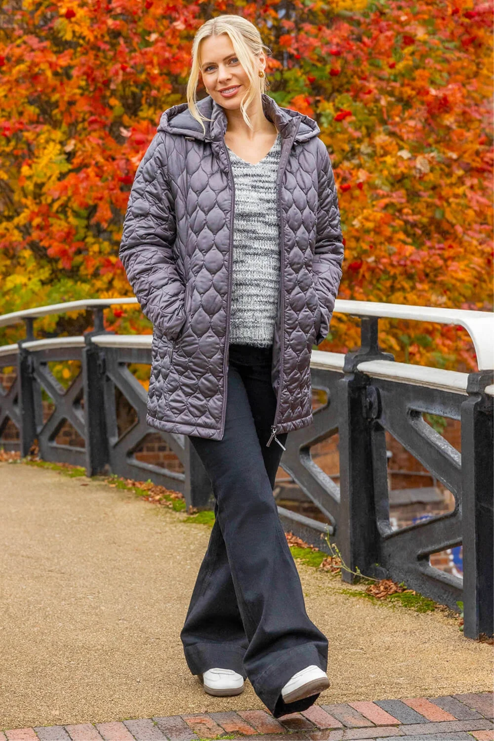 Roman Grey Hooded Quilted Puffer Coat - 10 Image 2