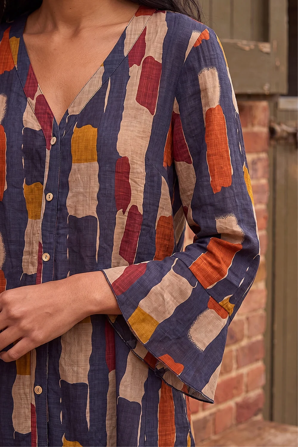Roman Navy Abstract Print Buttoned Blouse - 14 Image 4