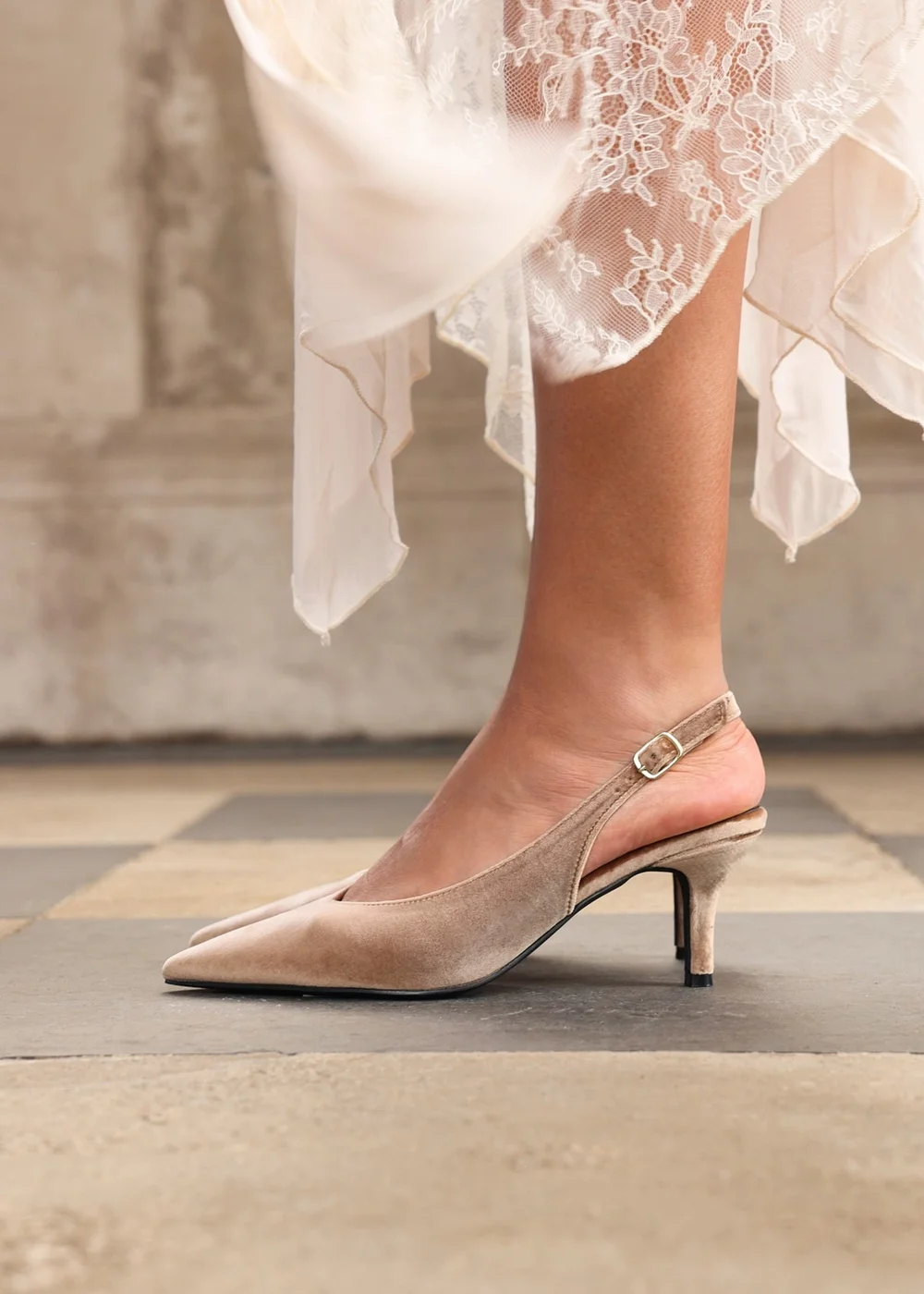 Linzi Finesse Mocha Velvet Pointed Slingback Stiletto Court Heels - 4 Image 1