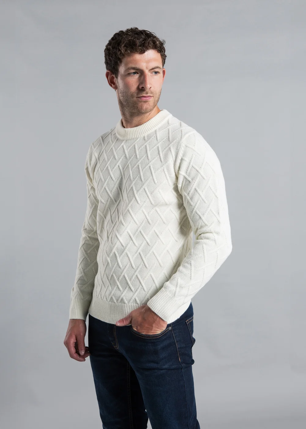 Kensington Eastside White Cable Knit Crew Neck Jumper - XXL Image 1