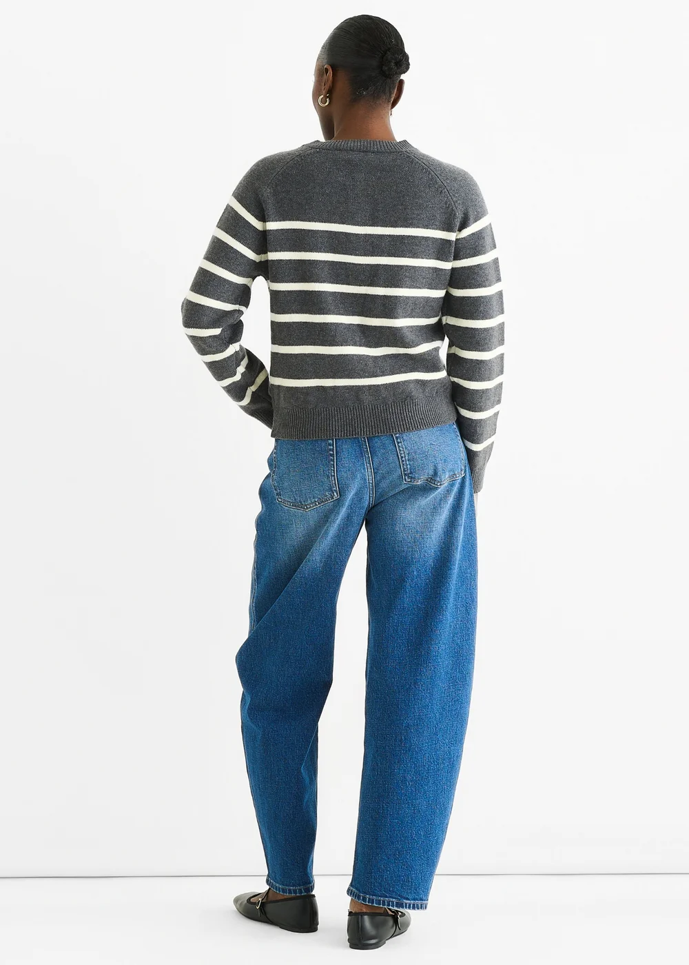 Gini London Grey Recycle Stripe Button Up Loose Fit Knit Jumper - M/L Image 2