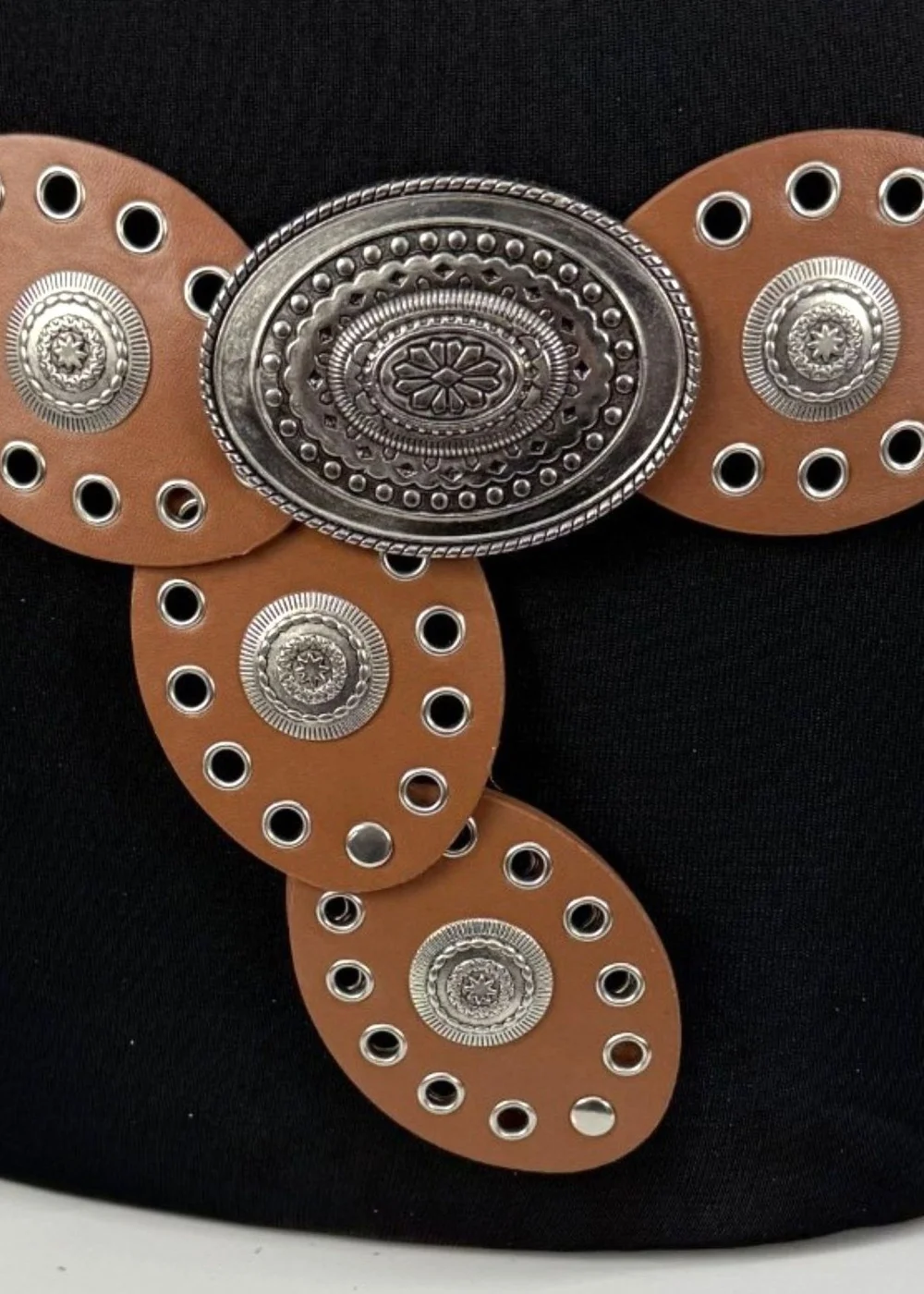 Raffaella Ladies Tan Oval Disc Belt - One Size Image 2