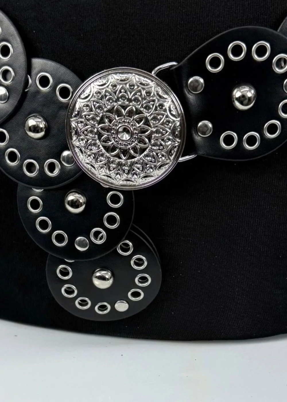 Raffaella Ladies Black Wide Eyelet Disc Belt - One Size Image 2
