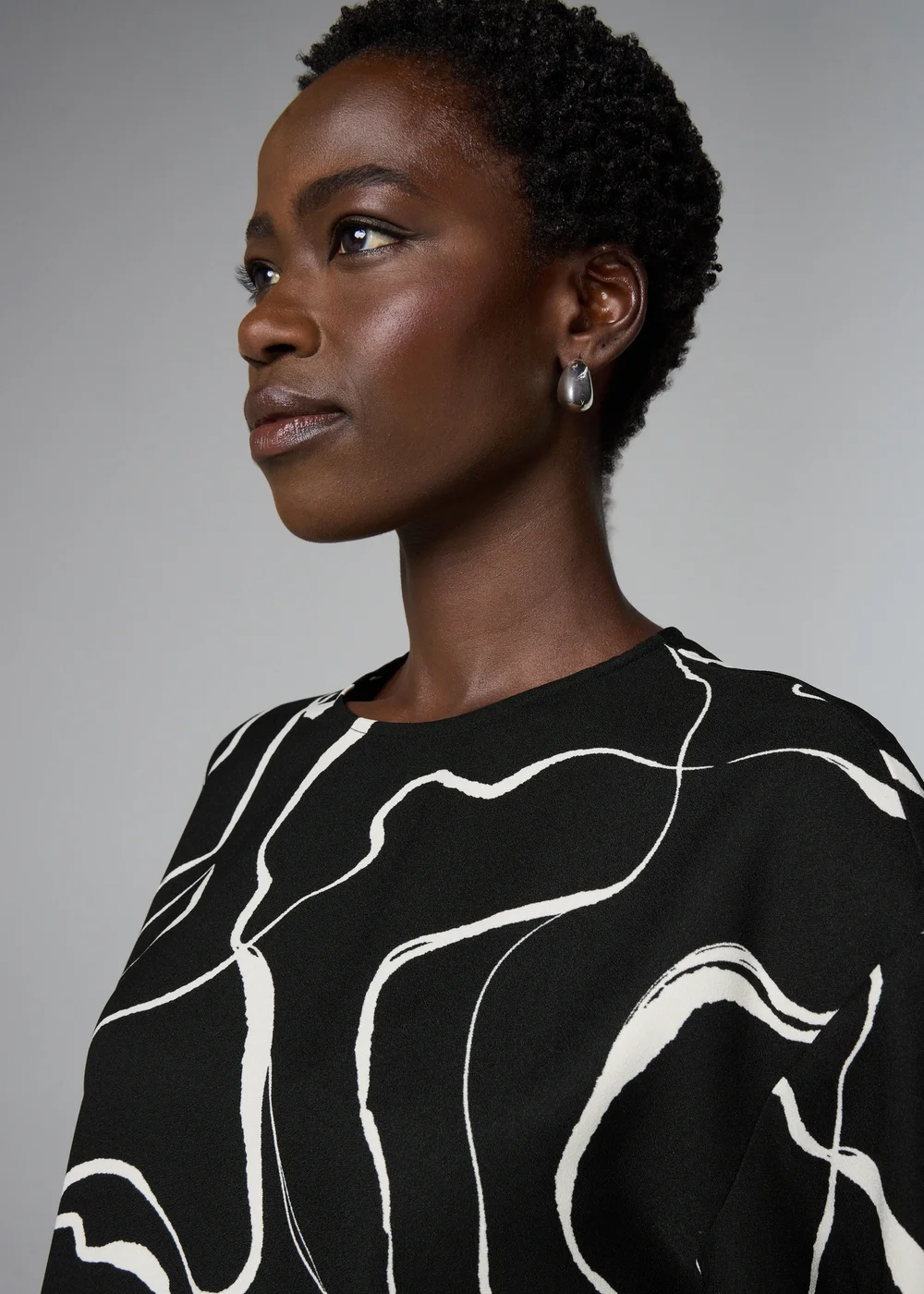 Et Vous Black Wiggle Print Co-Ord Box Top - Size 8 Image 2