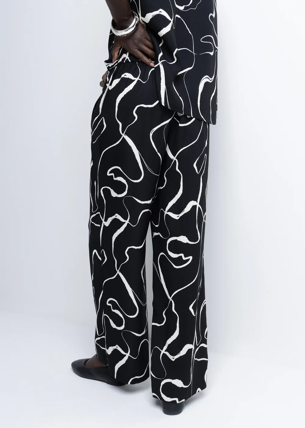 Et Vous Wiggle Print Wide Leg Trousers - Size 16 29 leg Image 2
