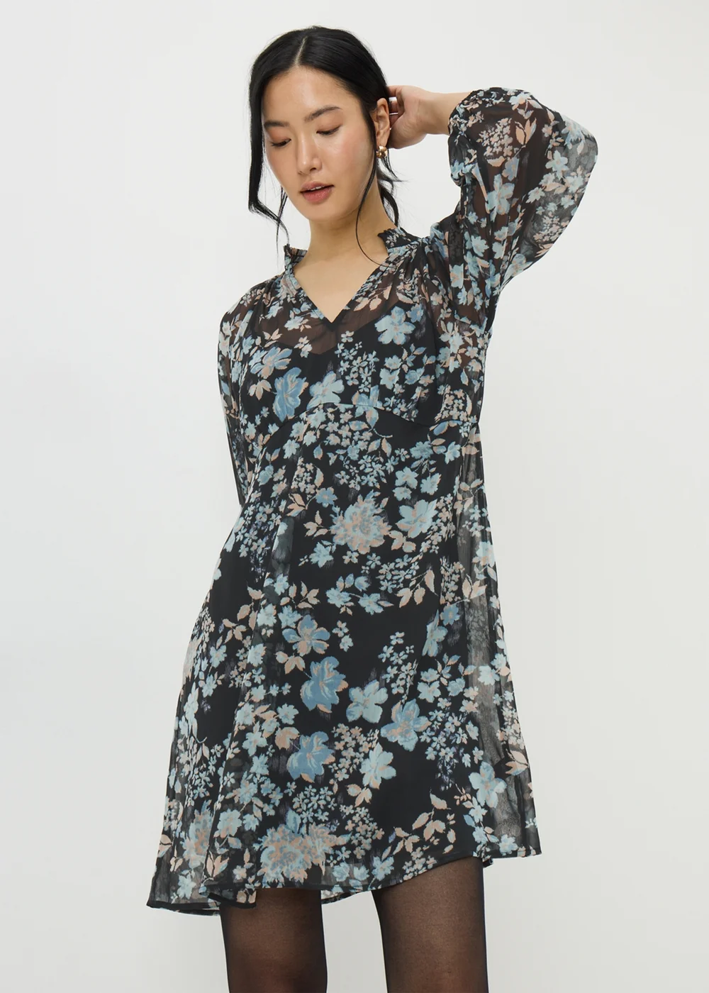 Blue Floral Shirred Neck Dress - 8 Image 1