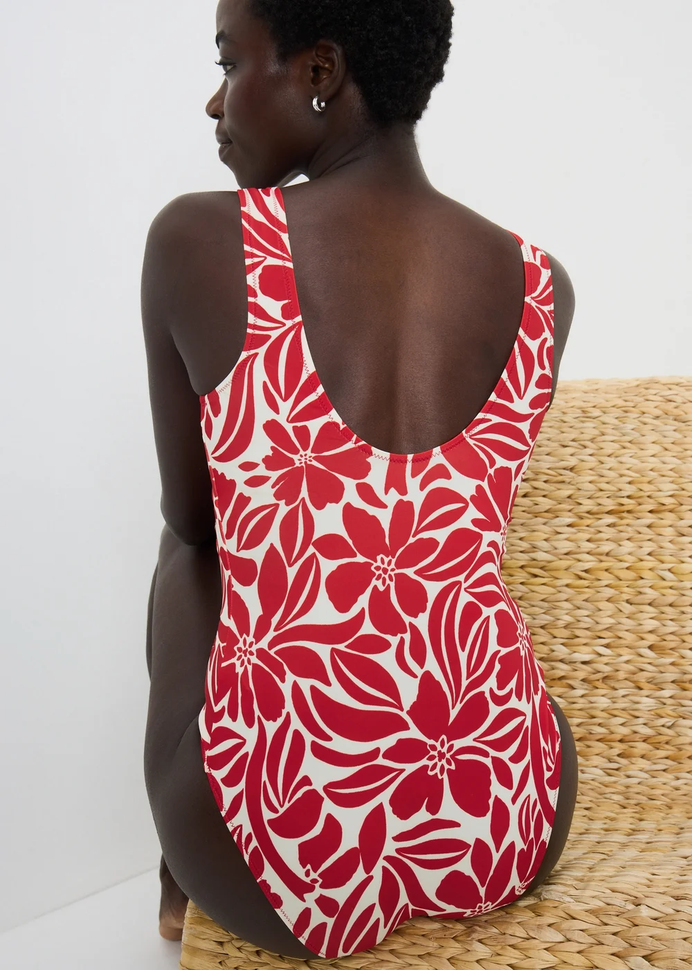 Red Floral Stamp Square Neck Swimsuit - Size 8 Image 2