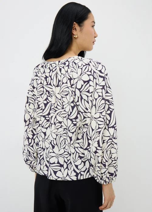 Blue Floral Linen Rich Gathered Blouse - Size 8 Image 3