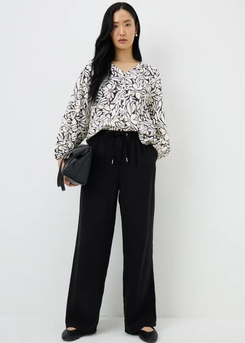 Blue Floral Linen Rich Gathered Blouse - Size 8 Image 1