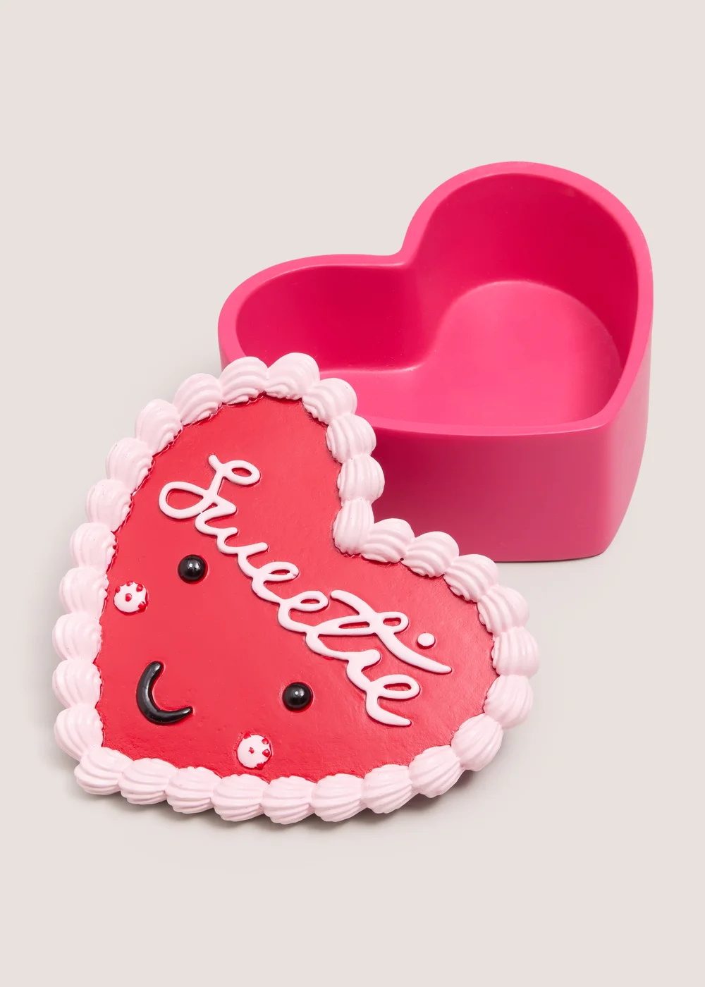 Red Valentines Heart Trinket Box Image 2