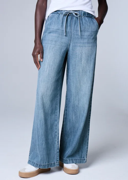 Midwash Comfort Wide Leg Jeans - Size 08 29 leg Image 2