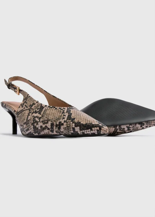 Snake High Vamp Point Heels - Size 3 Image 2