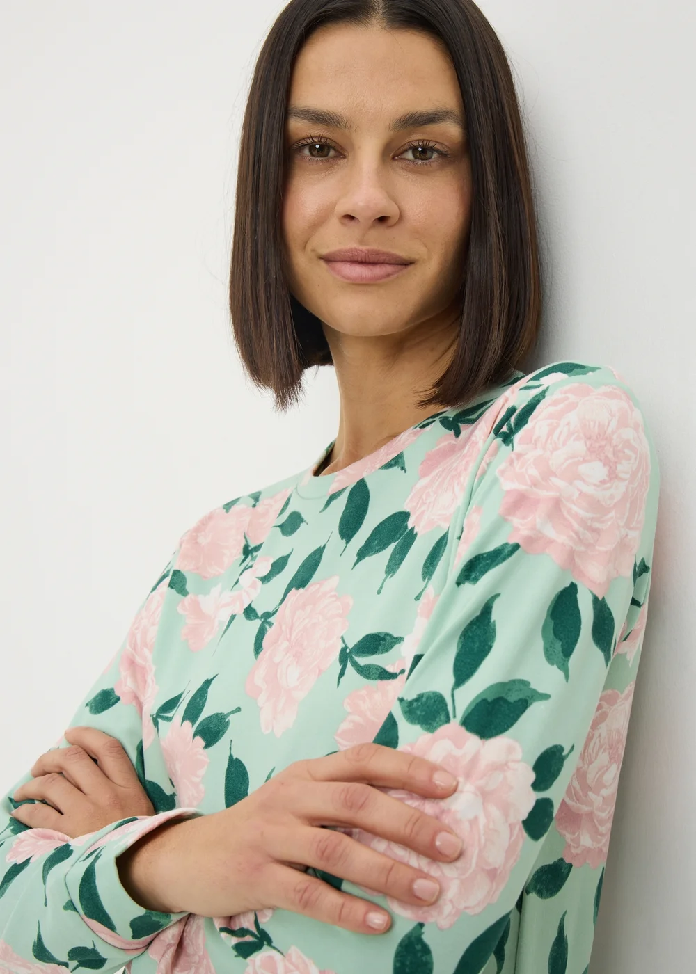 Green Iris Floral Cuffed Pyjama Set - Large Image 2