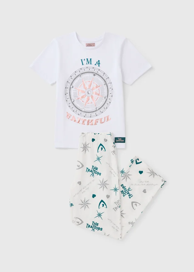 The Traitors White Faithful Long Pyjama Set