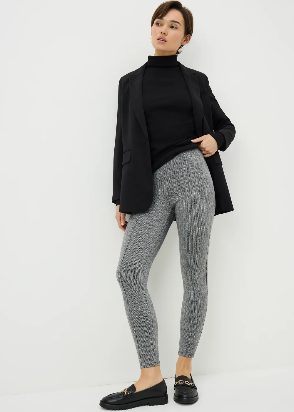 Black Herringbone Leggings - Size 8 Image 2