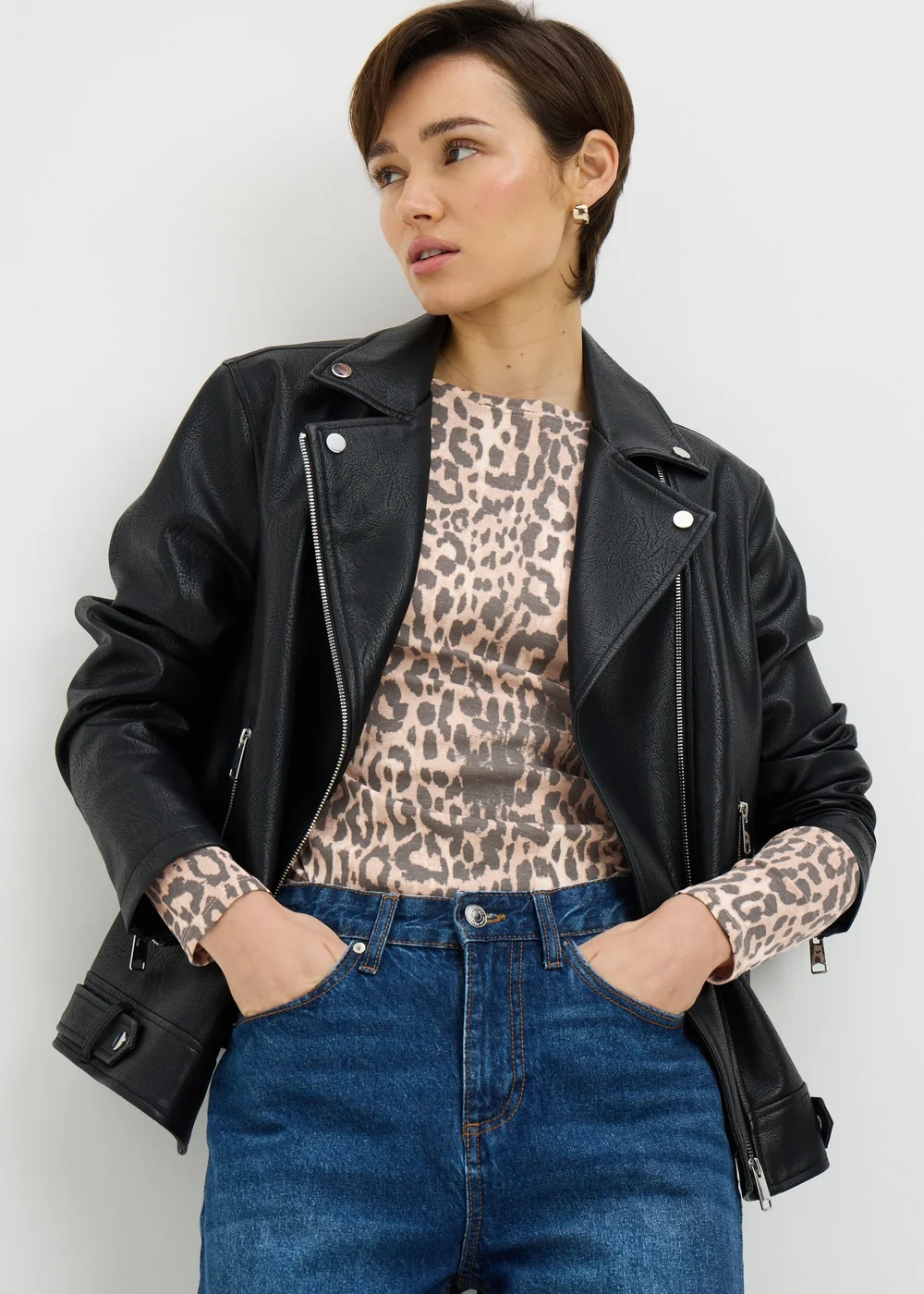 Brown Leopard Fitted Long Sleeve Top - Size 8 Image 1