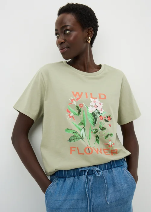 Green Wild Flower Graphic T-Shirt - Small Image 1