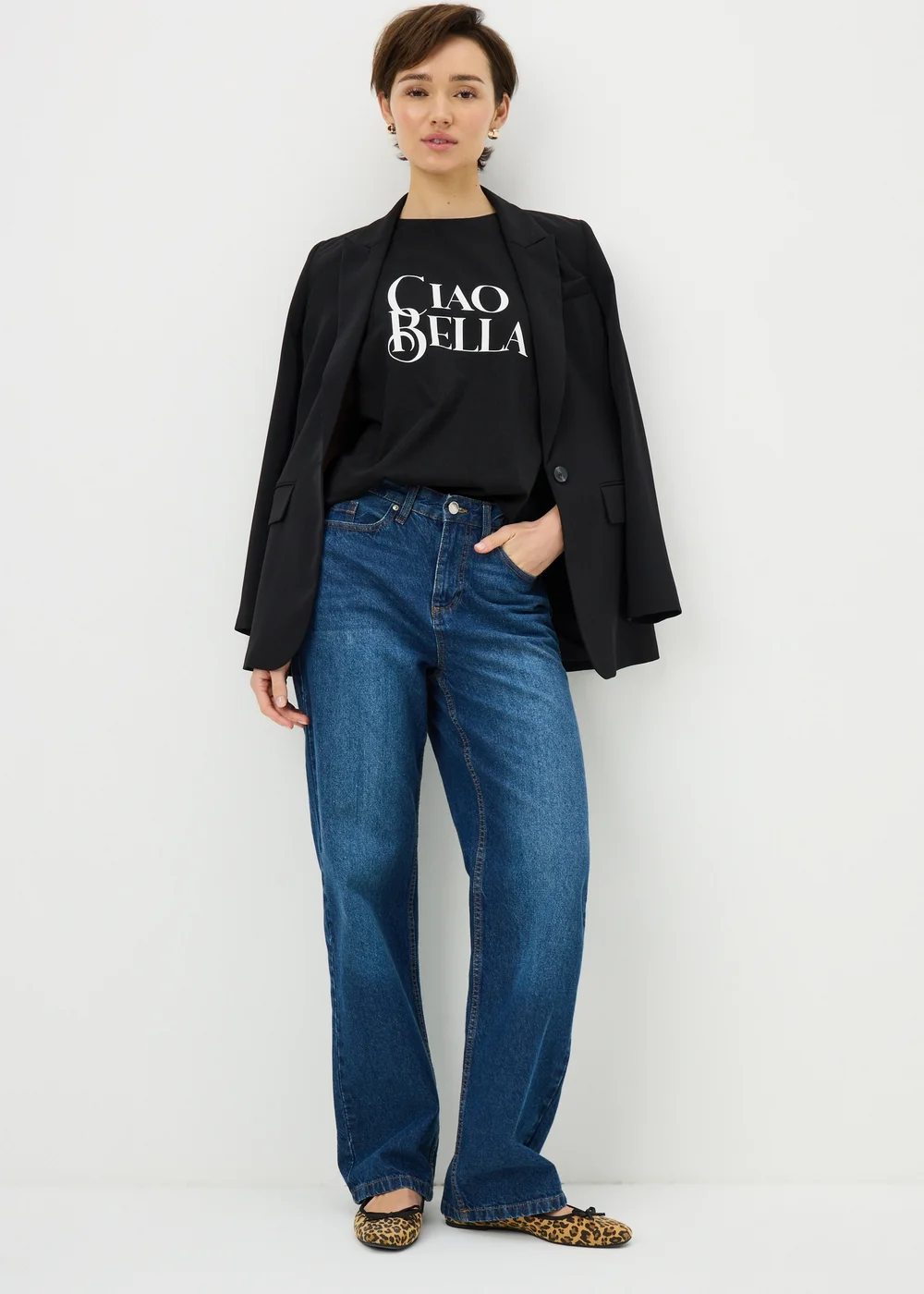 Black Ciao Bella Graphic T-Shirt - Small Image 1