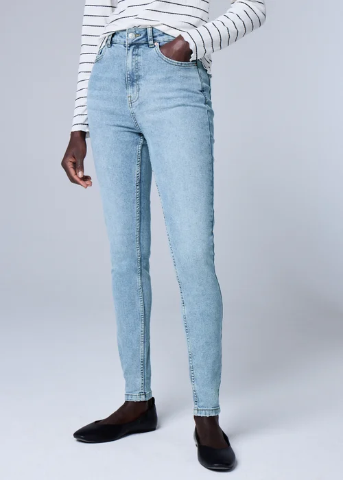 Blue Lightwash April Skinny Jeans - Size 24 29 leg Image 3