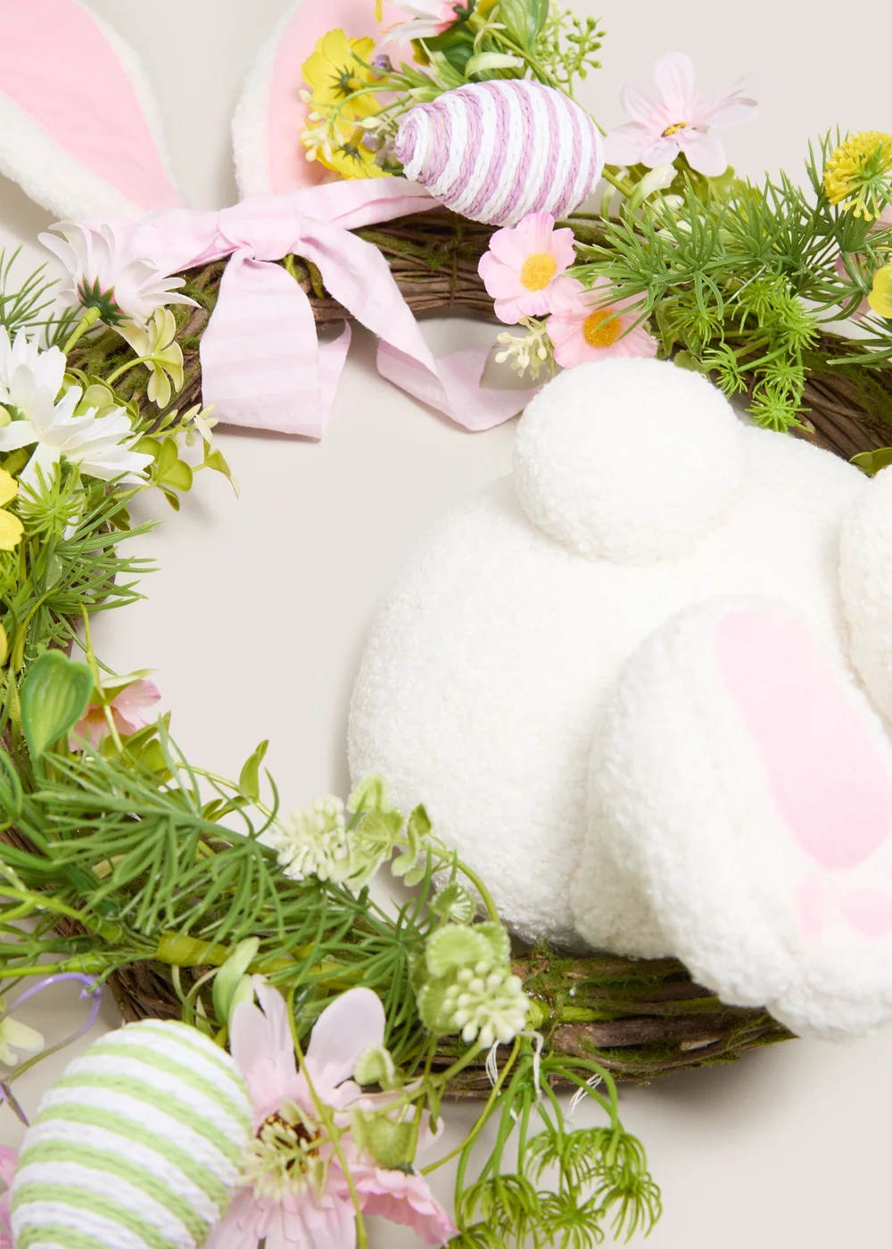Easter Bunny Wreath Image 2