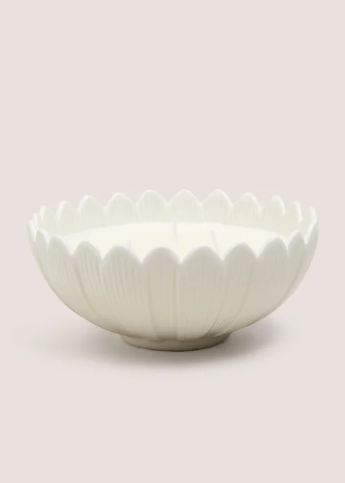 Daisy Shape Candle Image 1