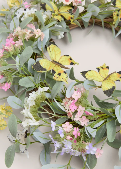 Butterfly Wreath Image 2