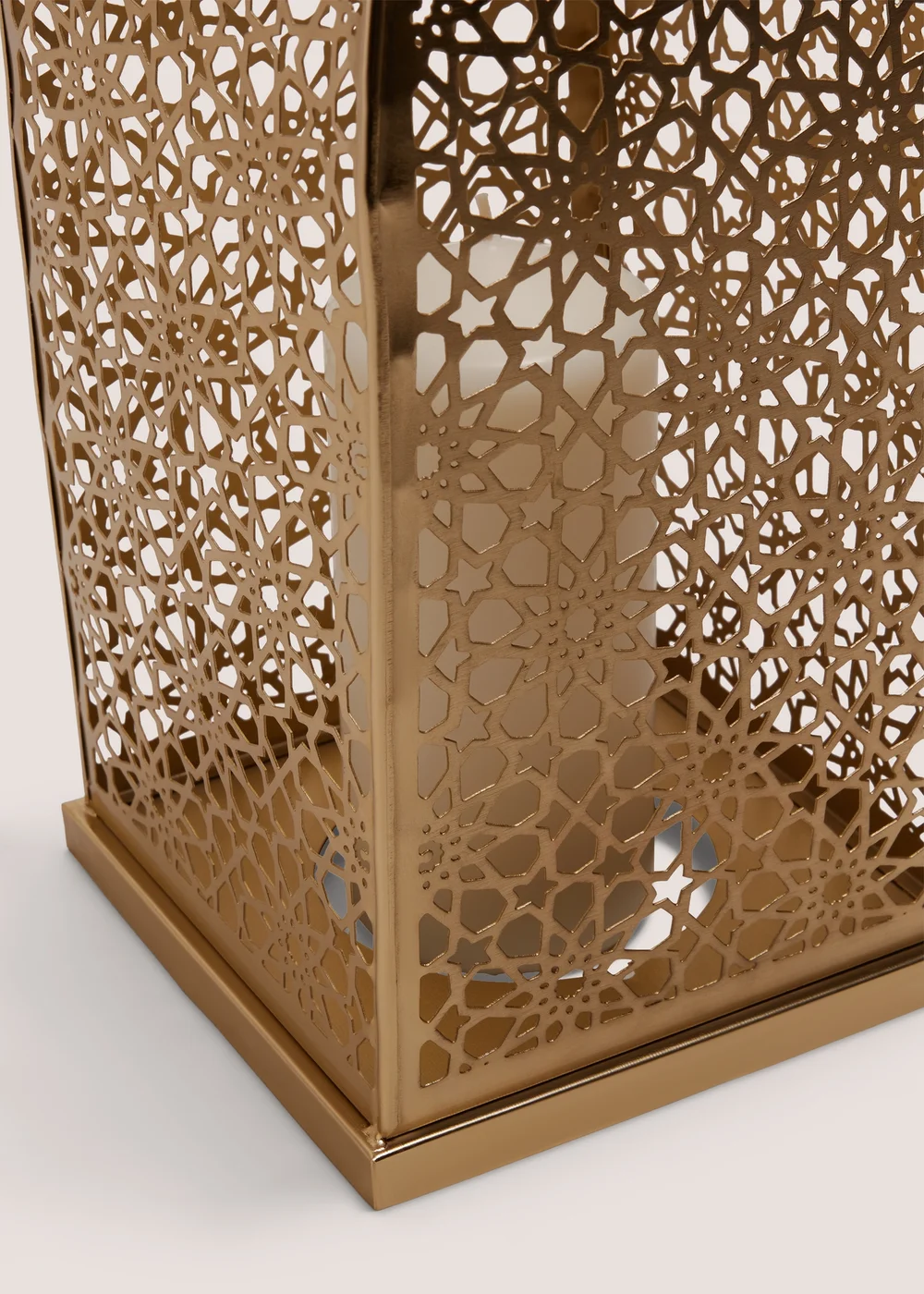 Gold Eid Lantern Image 2