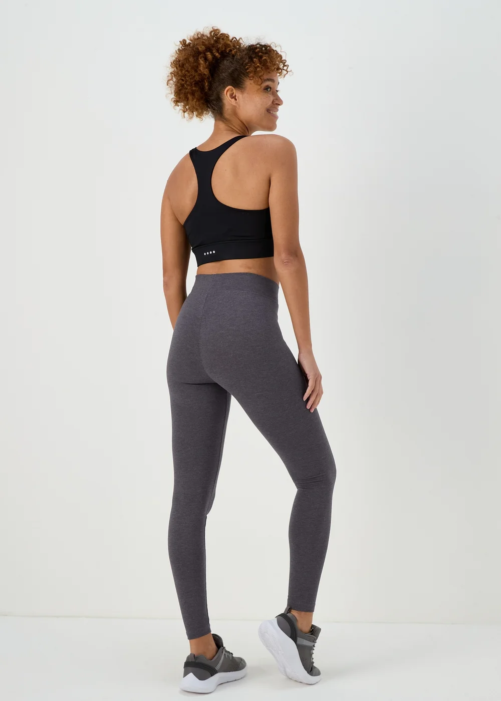 Papaya Petite Charcoal Leggings - Size 6 Image 2