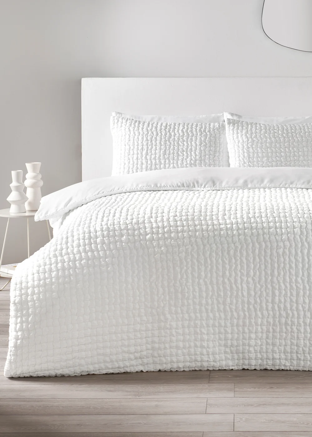 White Seersucker Duvet Set - Double Image 1