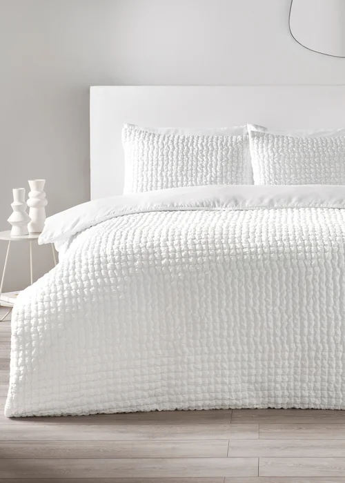 White Seersucker Duvet Set - Double Image 1