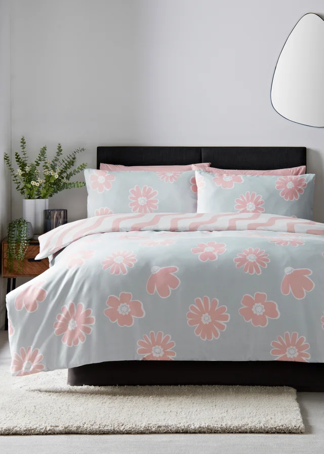 Blue Daisy Duvet Set