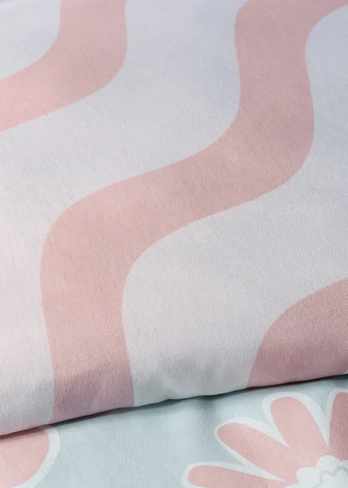 Blue Daisy Duvet Set - Single Image 3